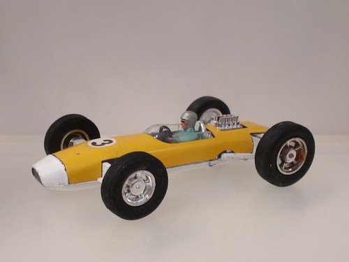 Rennwagen gelb 9 - ⛔f1, -ca.