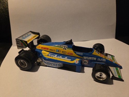 Formel rennwagen burago - 1,
